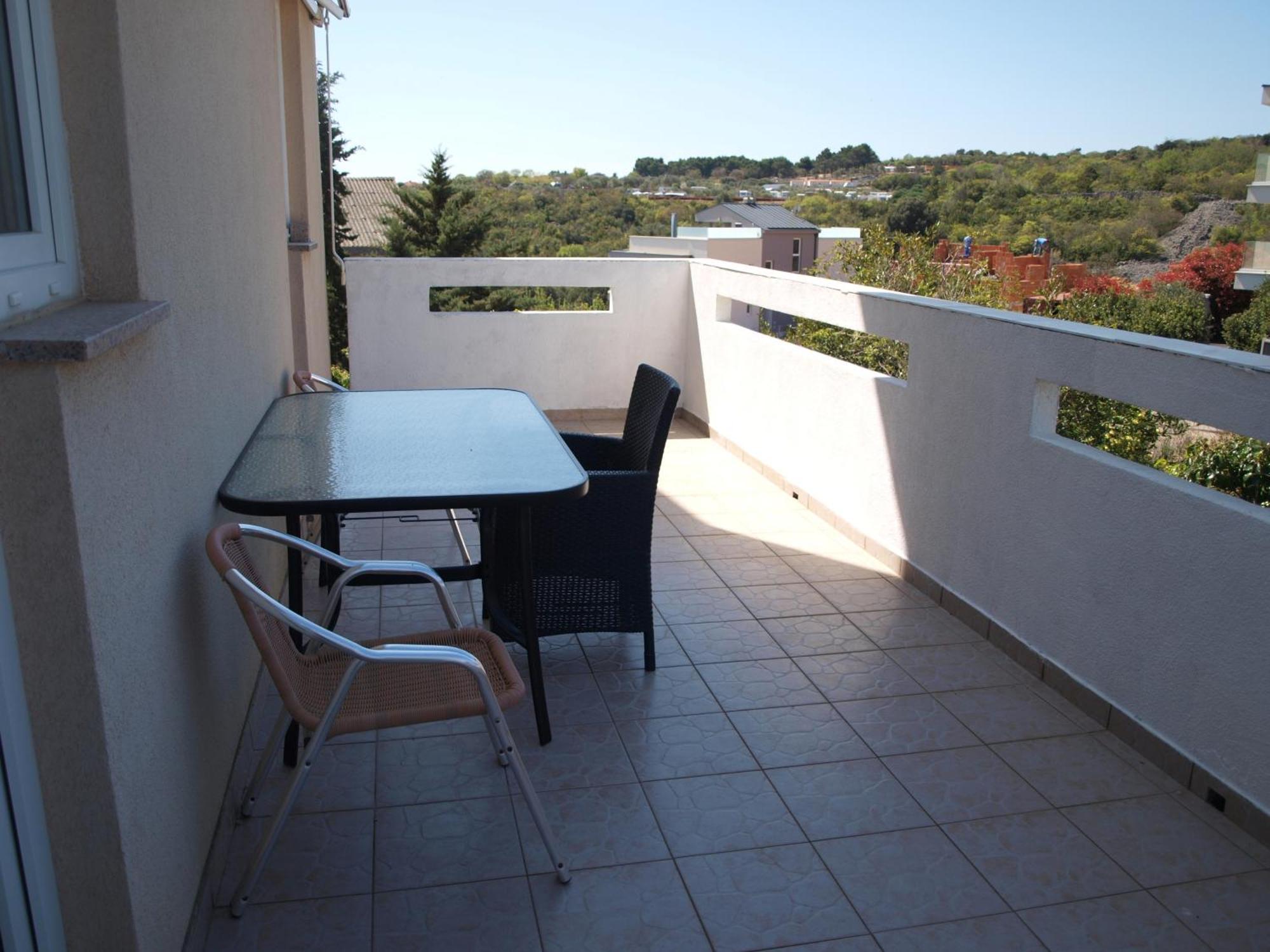 Rooms With A Parking Space Krk - 13553 Vrh  Εξωτερικό φωτογραφία